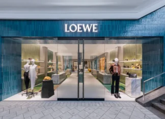 Loewe apre un nuovo spazio immersivo a Short Hills tra moda, arte e design