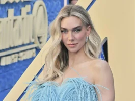 Ma quanto ci piace il bodysuit di Vanessa Kirby per il tour di Fantastic Four?