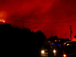 Grave incendio sull’isola di Creta: evacuate oltre cinquemila persone