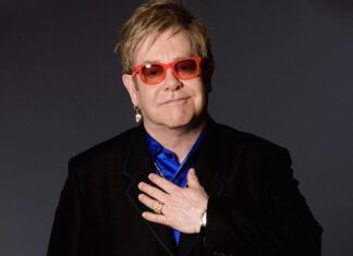 Elton John sente regolarmente Paul McCartney, Mick Jagger e Keith Richards (e noi siamo invidiosi) Elton John su Lola Young