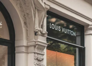 Louis Vuitton sfida i dazi e apre un nuovo laboratorio negli USA