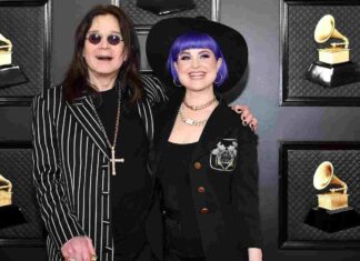 Kelly Osbourne sul padre Ozzy: “Non aveva un patto suicida con mia madre” Kelly Osbourne le parole sul padre Ozzy e sul presunto patto suicida tra il frontman dei Black Sabbath e la moglie
