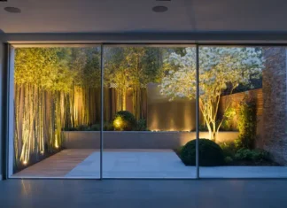 Idee per creare scenari luminosi suggestivi negli spazi outdoor