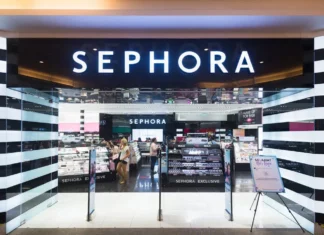 Nel 2024 Sephora ha fatturato 16 miliardi. Si accende l’ipotesi spin-off