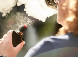 L’UE imporrà una tassa su sigarette e tabacco alle grandi aziende