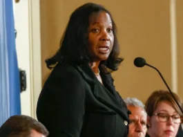 Trump licenzia la governatrice Lisa Cook dalla Fed (la prima volta nella storia)