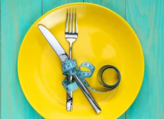 Come gestire l’estate quando si convive con un disturbo alimentare