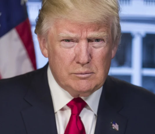 Una giudice ha sospeso l’ordine di Donald Trump di inviare la Guardia Nazionale in Illinois