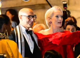 Miranda Priestly, ma make it Met Gala: Meryl Streep in rosso fuoco è di nuovo la regina di Runway