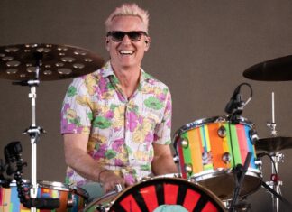 Josh Freese si toglie qualche sassolino dalla scarpa dopo il licenziamento dai Foo Fighters
