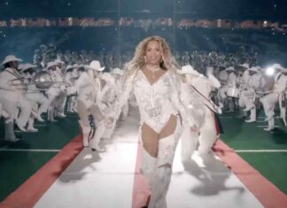 Beyoncé ha vinto il suo primo Emmy Award Beyoncé arriva il primo Emmy