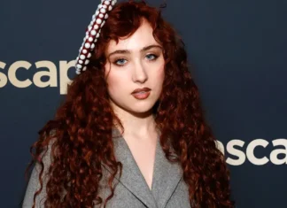 Chappell Roan abbandona l’agenzia di Casey Wasserman, a causa dei suoi rapporti con Ghislaine Maxwell Chappell Roan sul nuovo album