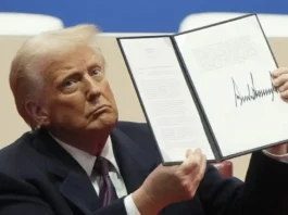 Trump: “Ue faccia investimenti promessi o aumenterò i dazi al 35%”
