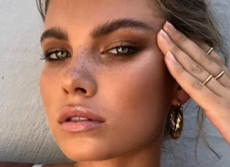 Makeup estivo: come adattare i trucchi all’abbronzatura