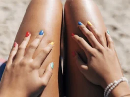Manicure e abbronzatura: quali sono i colori che risaltano la tintarella
