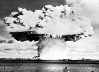 Ottant’anni fa Nagasaki veniva distrutta dalla seconda bomba atomica: il triste destino di una città che non era l’obiettivo iniziale della follia americana