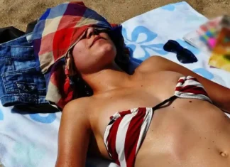 Oli abbronzanti, ecco perché vanno usati con criterio (e moderazione)
