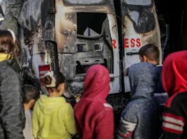 Gaza, raid dell’Idf su ospedale uccide cinque reporter e altre 15 persone
