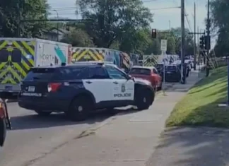Sparatoria davanti a scuola cattolica a Minneapolis: ci sono feriti