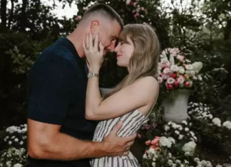 Fidanzamento Taylor Swift – Travis Kelce, il padre del tight end rivela: “La proposta di matrimonio è stata fatta da due settimane” Taylor Swift - Travis Kelce, le parole del padre della star NFL