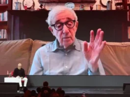 Polemica e bufera su Woody Allen per la sua apparizione in video collegamento a un festival del cinema di Mosca