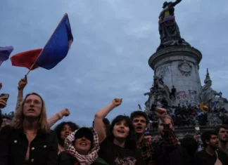 La Francia protesta: cosa sta succedendo?
