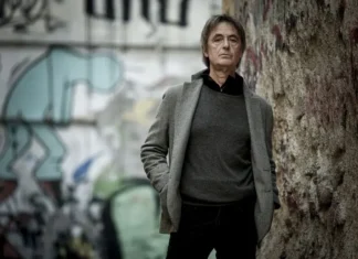 Chi è Gigi De Rienzo, il compositore legato a Napoli e a Pino Daniele