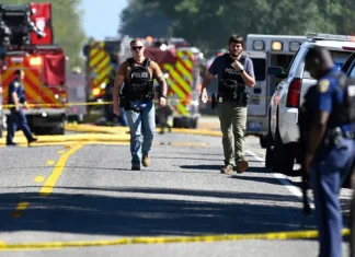 Sparatoria e incendio doloso in una chiesa mormone nel Michigan, 4 morti