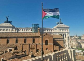 Bandiera della Palestina in Campidoglio, il Presidente della Comunità Ebraica: ”Aggrava il clima di antisemitismo dilagante”