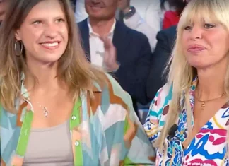 Clarissa, Caterina e Romano, chi sono i figli di Alessandra Mussolini e cosa fanno nella vita (e perché non hanno il cognome del padre)