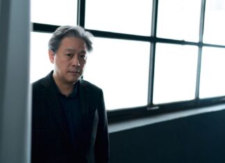 Mostra del Cinema di Venezia 82: davvero “non c’è altra scelta”? Direttore Park Chan-wook - Ph © CJENM 출처 : 한국아이닷컴(https://www.hankooki.com)