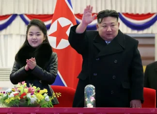 Anche Kim Ju Ae, figlia di Kim Jong, era presente alla parata militare in Cina: chi è la probabile erede del dittatore nordcoreano
