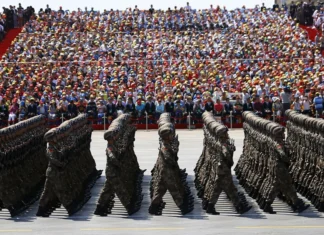 La parata militare organizzata a Pechino da Xi Jinping è una dimostrazione di forza nei confronti dell’Occidente