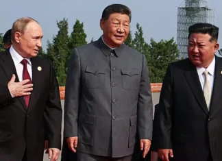 Eravamo tre amici al bar, o quasi: Xi Jinping, Vladimir Putin, Kim Jong Un e quella conversazione sull’immortalità
