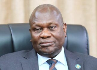Riek Machar, vicepresidente del Sud Sudan, è accusato di omicidio, tradimento e crimini contro l’umanità