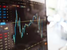 Come Utilizzare gli Indicatori Tecnici nel Trading di Criptovalute: Strategie, Esempi e Casi Reali