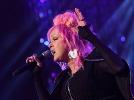 Cyndi Lauper si è esibita con Joni Mitchell, John Legend, SZA e Cher nell’ultimo concerto del suo tour di addio Cyndi Lauper, i duetti dell'ultimo concerto del tour di addio - Ph © Chris Delmas