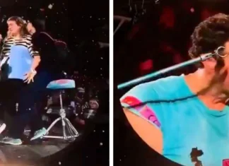 Chris Martin invita due fan sul palco, ma provengono da Israele: la reazione del pubblico