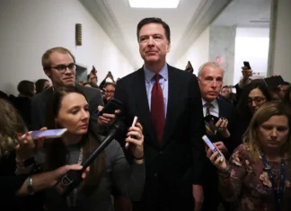 Il Dipartimento di Giustizia incrimina, per la seconda volta, l’ex direttore dell’FBI James Comey