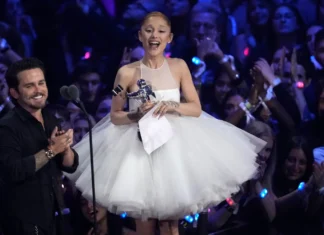 Mtv Music Awards 2025, Lady Gaga incoronata artista dell’anno e Ariana Grande ha vinto il premio per il video dell’anno