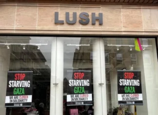 Lush chiude per un giorno: beauty activism contro la fame a Gaza