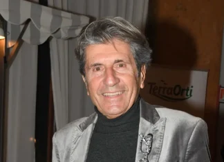 Chi è la misteriosa moglie di Gianni Ippoliti, la prof. Adriana Petrucci
