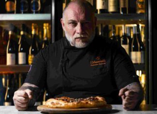 50 Top Pizza 2025: al primo posto ex aequo per I Masanielli (Caserta) e Una Pizza Napoletana (New York) 50 Top Pizza 2025: al primo posto ex aequo per I Masanielli (Caserta) e Un Pizza Napoletana (New York)