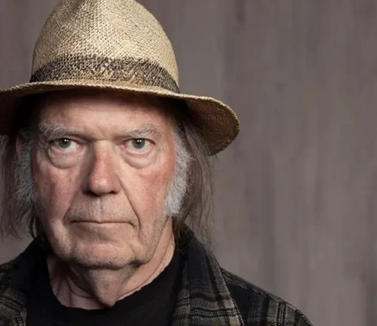 Neil Young ha pubblicato “Big Crime”, nuovo singolo di protesta contro Trump Neil Young il nuovo singolo "Big Crime" contro Donald Trump