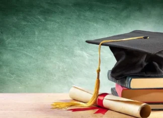Ora il riscatto di laurea sarà di 900 euro all’anno: la novità del disegno di legge Bucalo