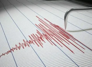 Nuova scossa di terremoto ai Campi Flegrei, prosegue lo sciame sismico in corso da ieri