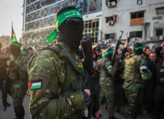 Hamas ha accettato (in parte) il piano di pace di Trump