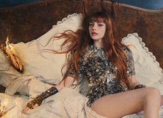 “Ma io sono fuoco”, il canto di rinascita dal sound anni Ottanta di Annalisa: la recensione del nuovo album