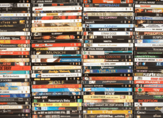 Formato Fisico vs Streaming: È la Proprietà l’Ultima Frontiera? Formato fisico - Ph video2dvdtransfer.co.uk