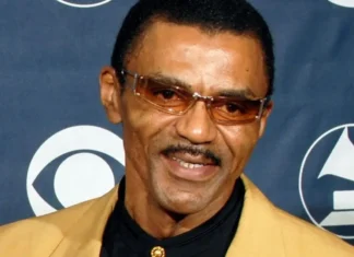 È morto il figlio di Tina Turner, chi era Ike Turner Jr. (aveva 67 anni)